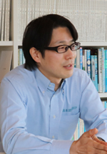 画像：専務取締役　関 卓志